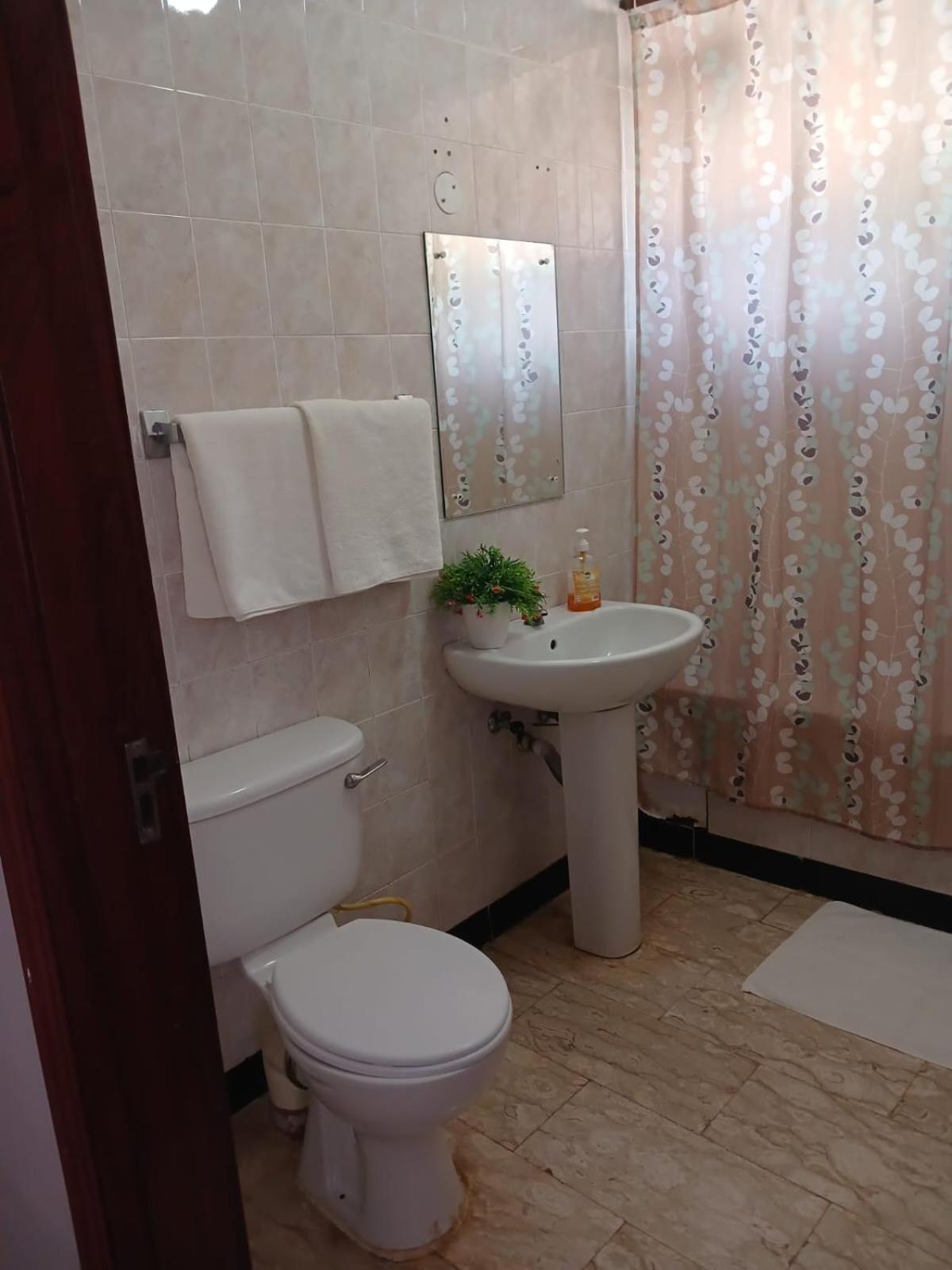 Annodas Homes Milimani キスム エクステリア 写真